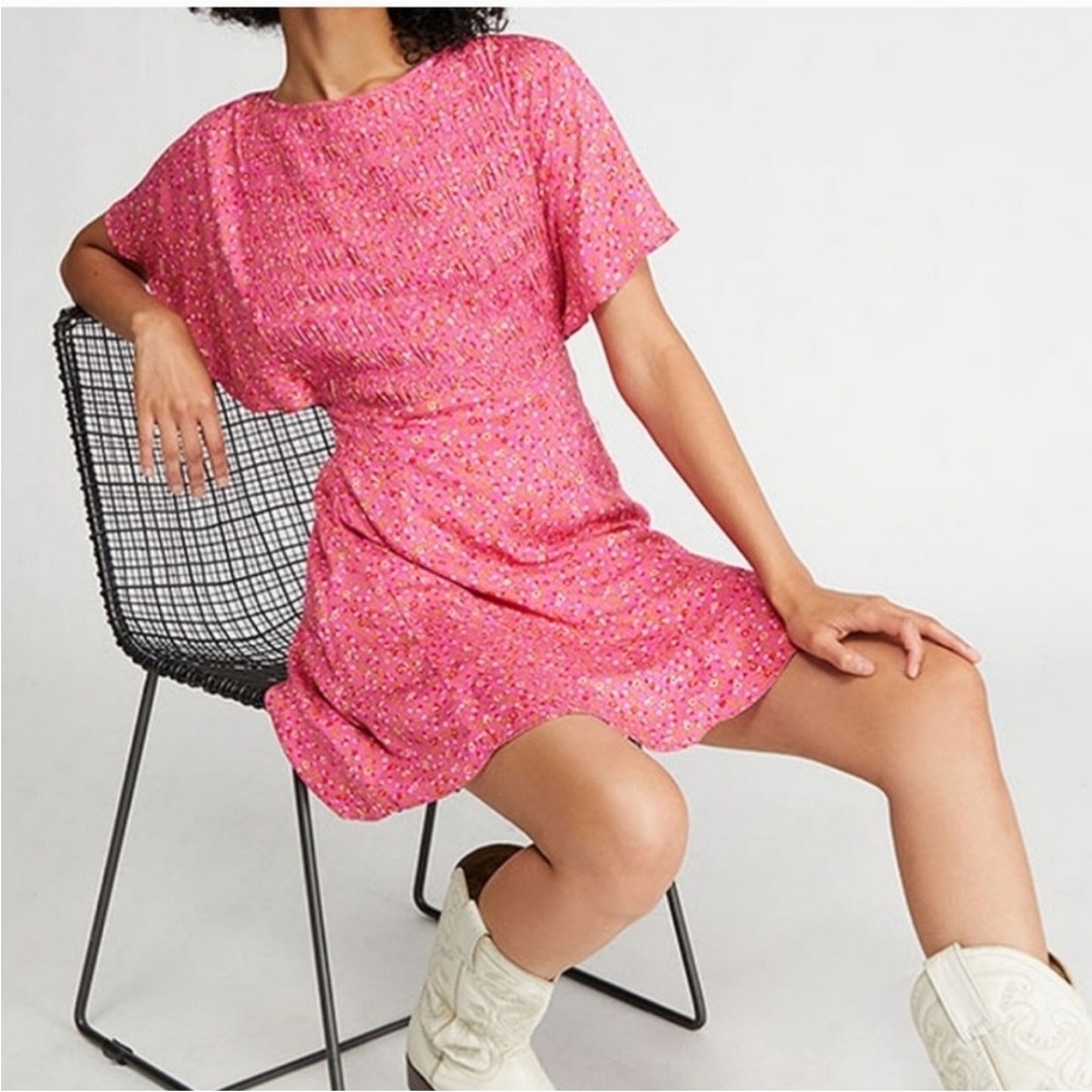 FREE PEOPLE Florence open back detail Pink ditsy Floral Mini dress festival date